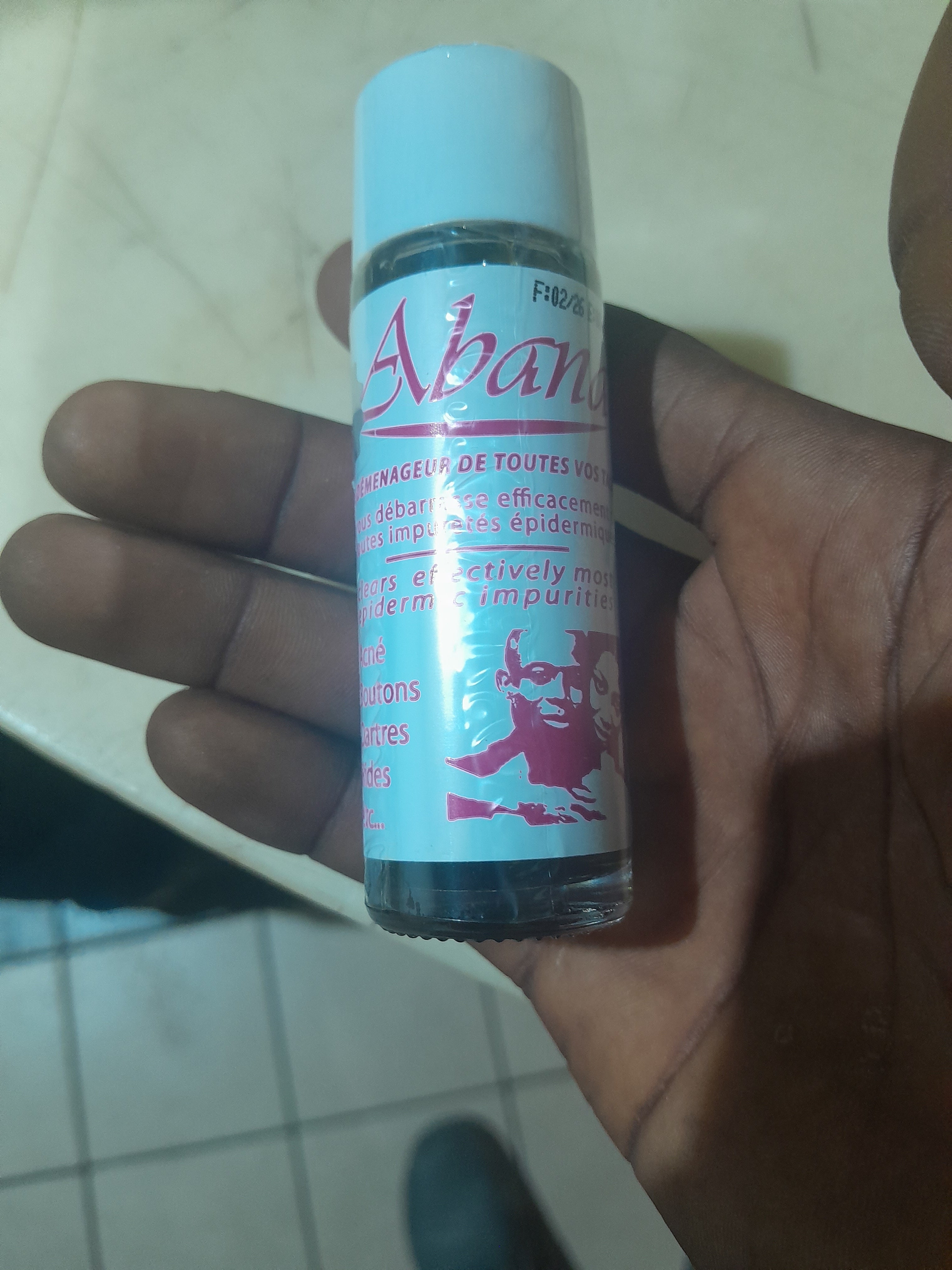 Abana
La solution efficace contre les taches
🌿 Pour une peau nette, douce et lumineuse